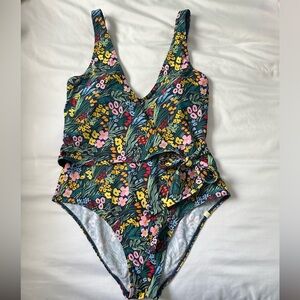 Summersalt - The Perfect Wrap One-piece